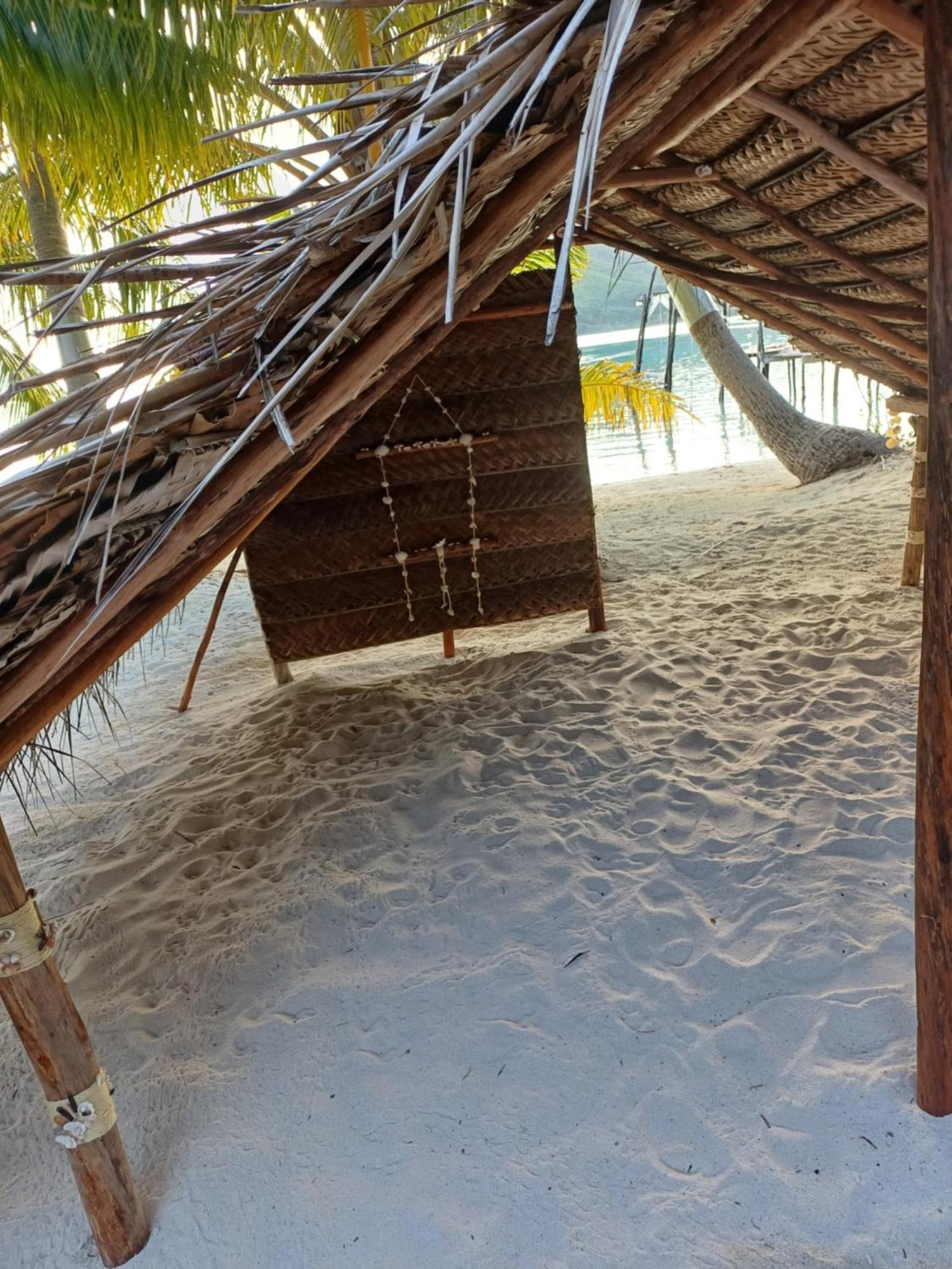 Poemanahere Island Camping A Maupiti Te-Fare-Arii Esterno foto