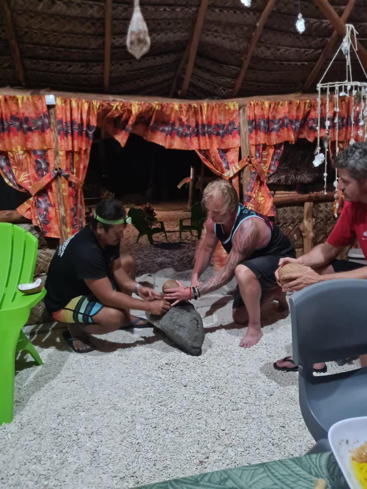 Poemanahere Island Camping A Maupiti Te-Fare-Arii Esterno foto